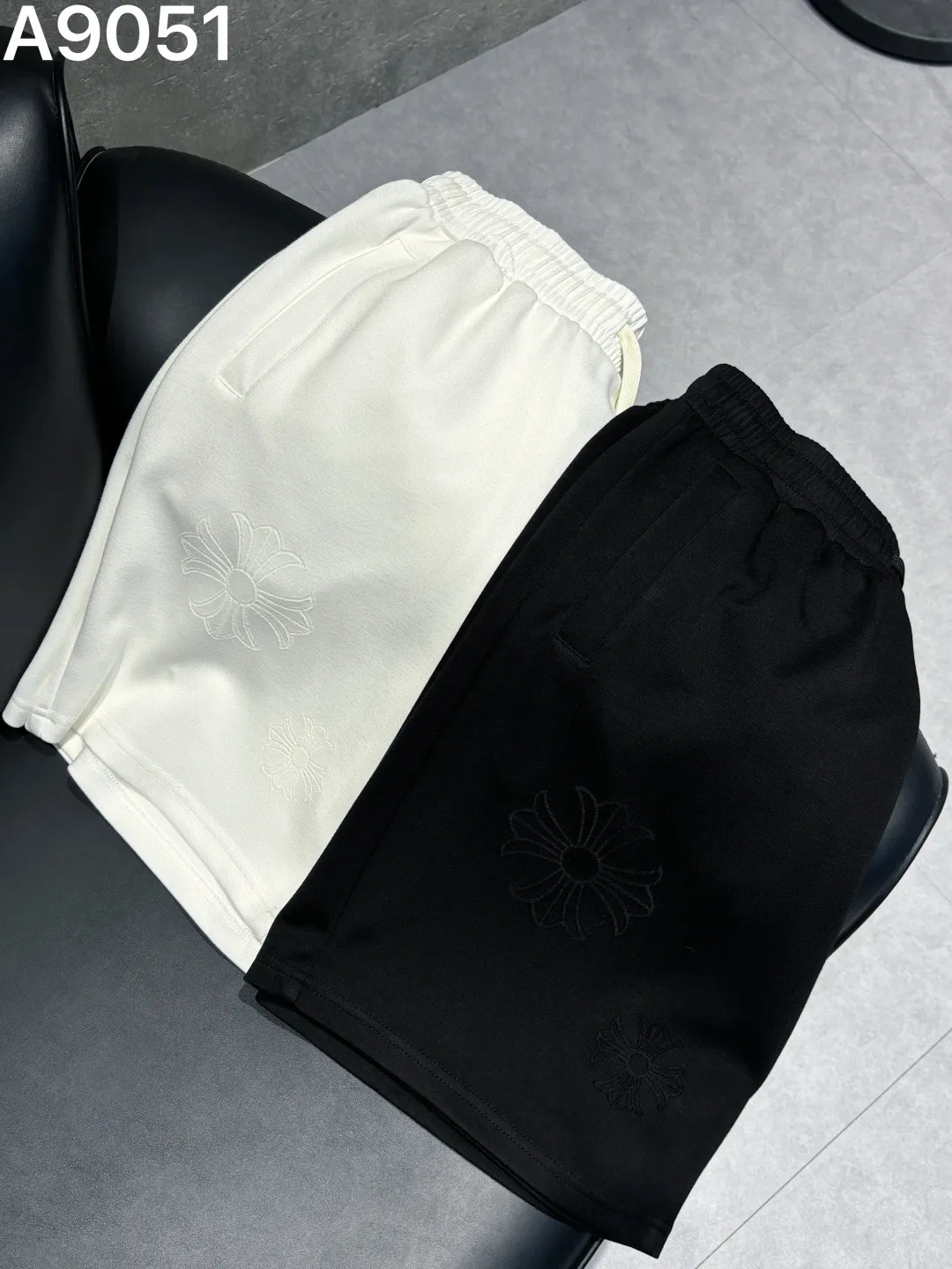 New Arrival ， ， logo。 ， ， ， ， Breathable， ， ：White Black Royal Blue Sizes：M-4XL